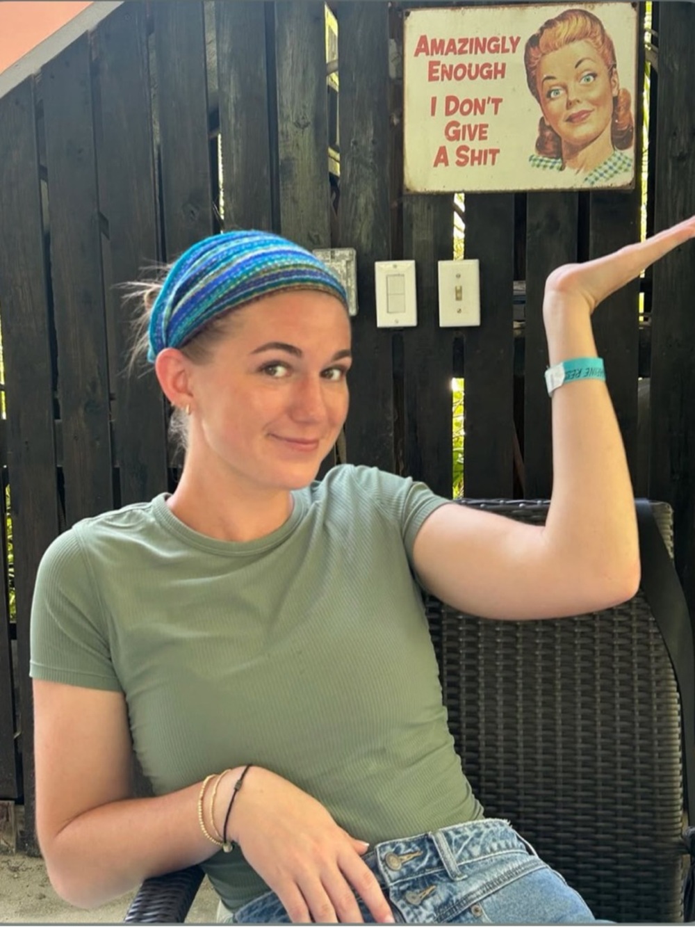 Meet your Posher, Emera